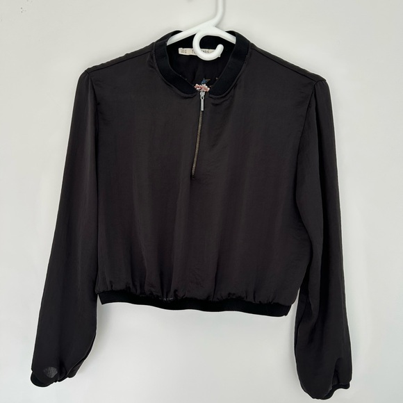 Zara Black silky top with embroidery, size M - Picture 2 of 6